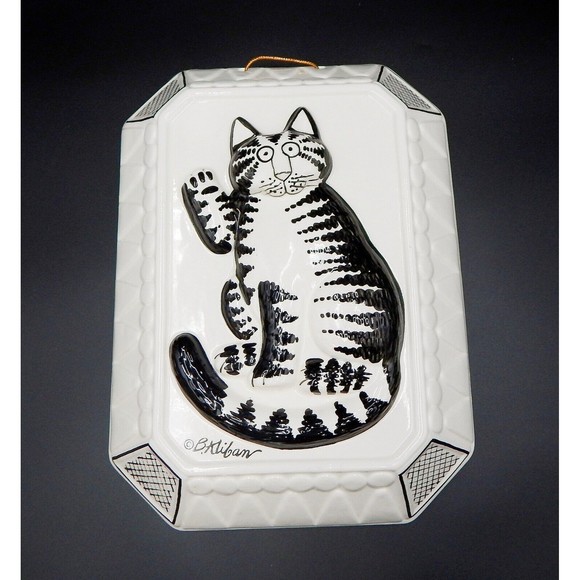 Sigma Taste Setter Bernard B Kliban Waving Cat Wall Hanging Mold Japan White - Picture 1 of 10